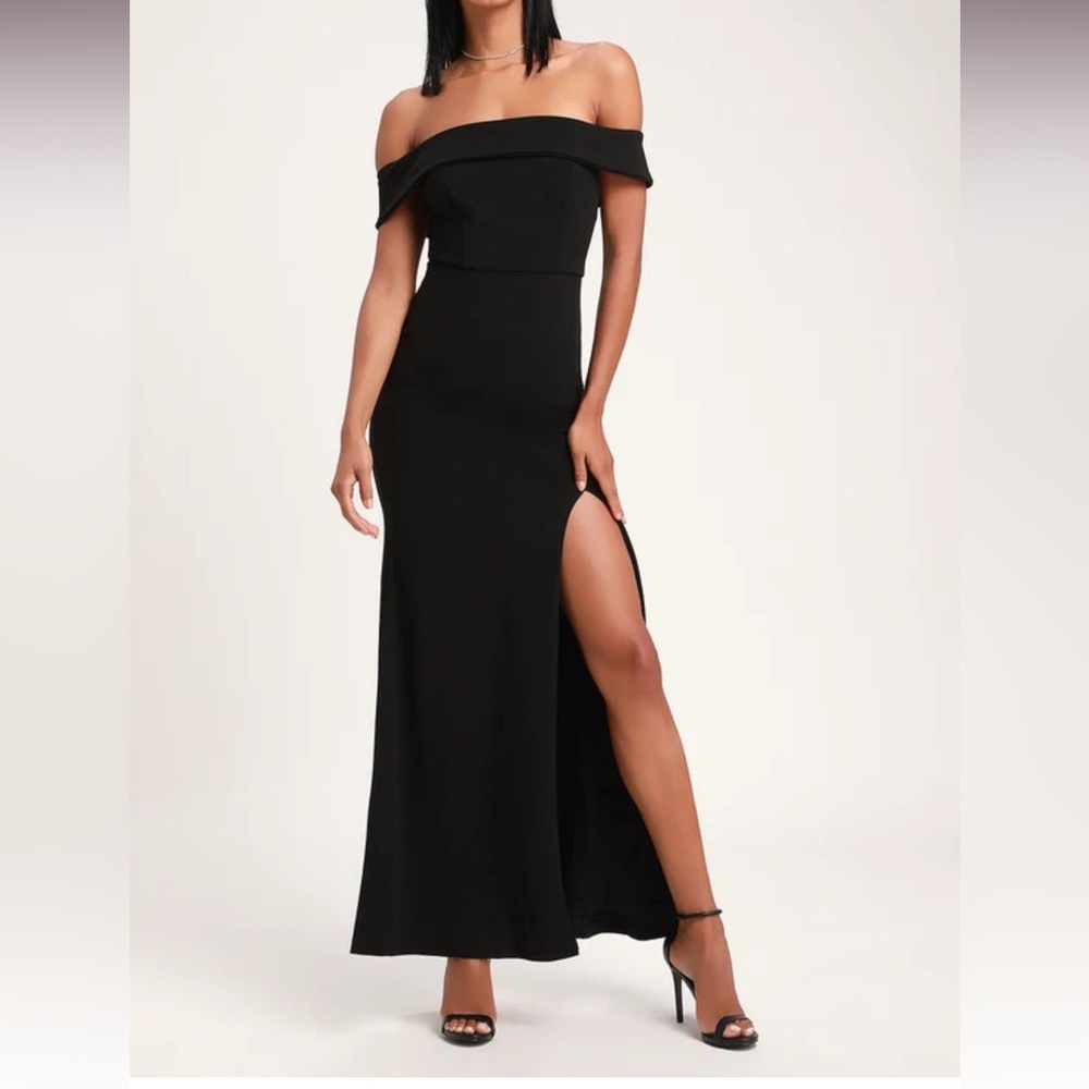 Aveline Black Off-the-Shoulder Maxi Dress 🖤 worn once and in great condition
